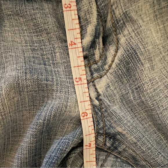 Hydraulic Super Low Metro Light Wash Distressed Jeans - Picture 11 of 12